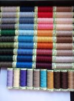 Partij van 50 klossen nieuw cordonnet garen merk Gutermann., Hobby en Vrije tijd, Ophalen of Verzenden, Nieuw, Garen of Naald(en)