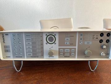 Oude Phyaction 685 Spierprikkel Apparaat beschikbaar voor biedingen