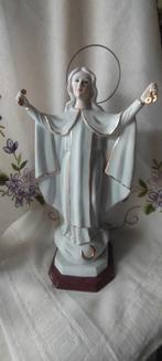 1024 Beeld Heilige M. Mercedus is Barhartigheid wit met goud, Ophalen of Verzenden, Zo goed als nieuw, Beeld(je), Christendom | Katholiek