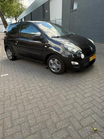 Renault Twingo 1.2 16v 75pk 2014 Zwart beschikbaar voor biedingen