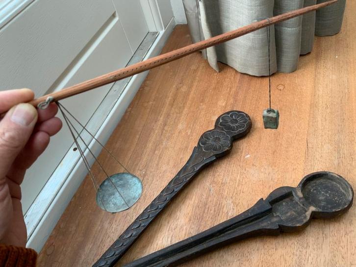 Antieke Vintage Chinese Aziatische Opium Weegschaal 2 Kyats, Antiek en Kunst, Antiek | Gereedschap en Instrumenten, Ophalen of Verzenden