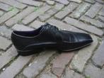 GRATIS VERZENDEN ZWARTE LEREN HEREN PUNTSCHOENEN MT 41, Verzenden, Zwart, Zo goed als nieuw, Veterschoenen