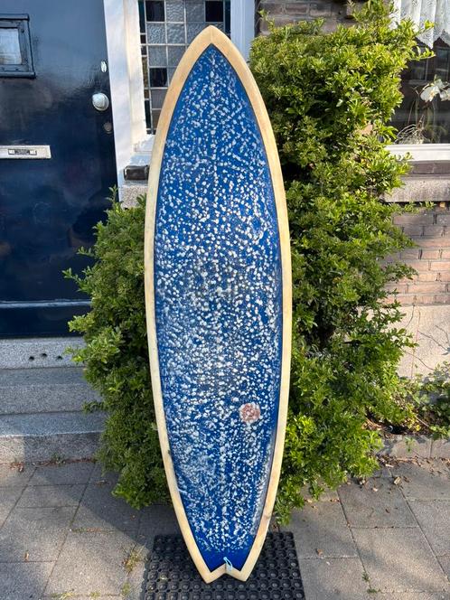 NINEPLUS 6’3” SINGLE FIN retro fish, Watersport en Boten, Golfsurfen, Gebruikt, Fish, Met vinnen, Ophalen