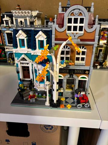 Lego Icons Boekenwinkel 10270 beschikbaar voor biedingen