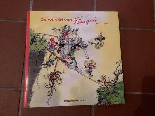 Diverse secundaire literatuur over strips oa Franquin, Boeken, Stripboeken, Zo goed als nieuw, Meerdere stripboeken, Ophalen of Verzenden