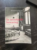 In verzekerde bewaring, Ophalen of Verzenden, Zo goed als nieuw