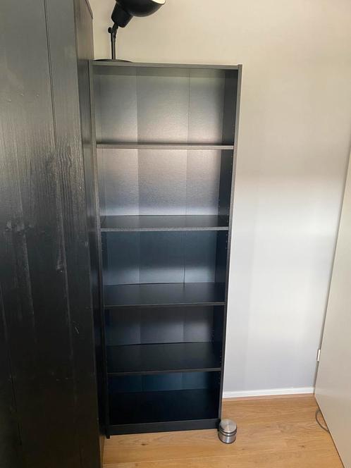 Gratis ophalen, Finnby boekenkast ikea, Huis en Inrichting, Kasten | Boekenkasten, Zo goed als nieuw, 25 tot 50 cm, Ophalen