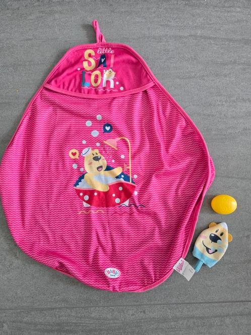 BABY born badhanddoek met capuchon, Kinderen en Baby's, Kinderspulletjes, Zo goed als nieuw, Ophalen