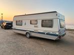 Fendt Topas TG550 Caravan - Lengtebedden in Spanje, Rondzit, Particulier, 2 aparte bedden, Kachel