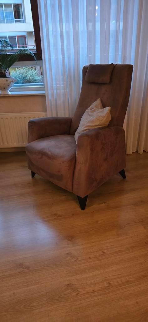 Fauteuils lichtbruin, Huis en Inrichting, Fauteuils, Zo goed als nieuw, Stof, 75 tot 100 cm, Ophalen