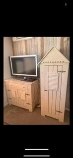 Super leuke kasten beach stijl, Kinderen en Baby's, Kinderkamer | Commodes en Kasten, Ophalen, Zo goed als nieuw