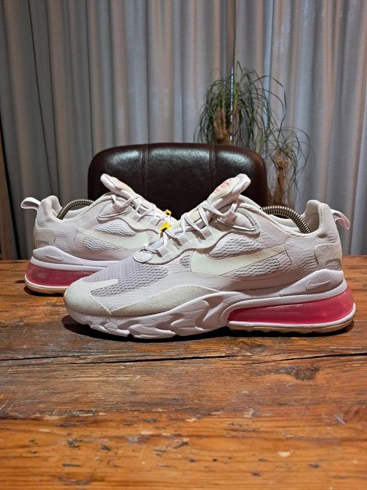 Nike Air Max 270 React 'Light Violet' Size 42, Kleding | Dames, Schoenen, Zo goed als nieuw, Sneakers of Gympen, Roze, Ophalen of Verzenden