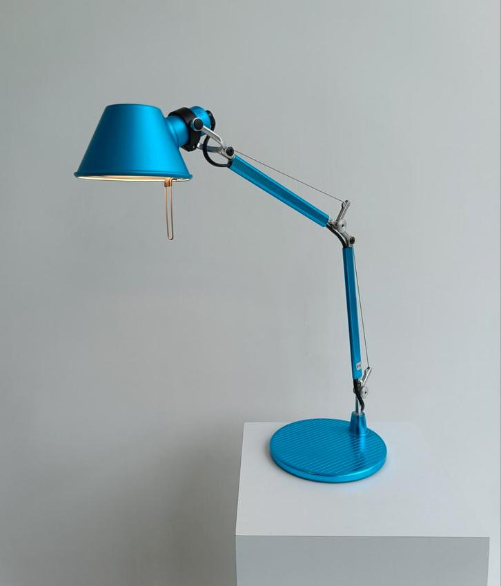 Artemide Tolomeo micro tafellamp, Huis en Inrichting, Lampen | Tafellampen, Zo goed als nieuw, 50 tot 75 cm, Metaal, Overige materialen