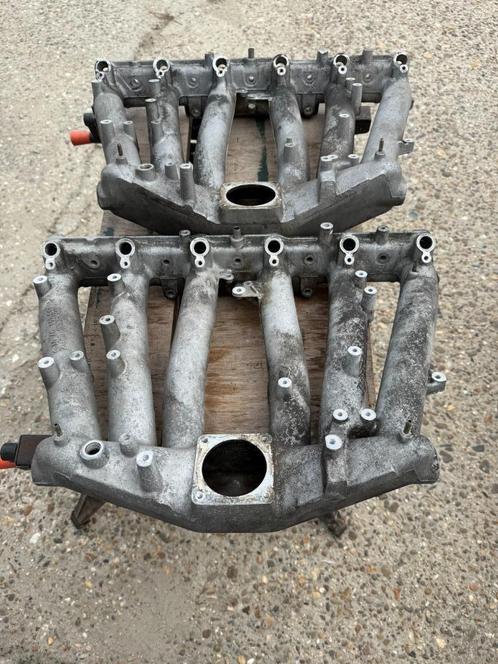 Mercedes M103 W124 W126 W107 300E 260E spruitstuk, Auto-onderdelen, Overige Auto-onderdelen, Mercedes-Benz, Oldtimer onderdelen