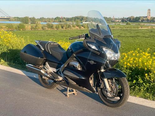 Honda Pan European st1300 zeer compleet. Veel extra’s, Motoren, Motoren | Honda, Particulier, Toermotor, 4 cilinders, Ophalen