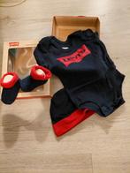 Cadeausetje Levi's maat 60-70 cm 0-6 maanden, Kinderen en Baby's, Ophalen of Verzenden, Jongetje of Meisje