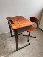 Ouderwetse schooltafel met stoel, Gebruikt, Ophalen, Bureau