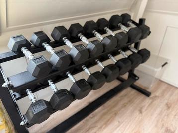 Virtufit Hexa Dumbbell Pro set + halterrek beschikbaar voor biedingen