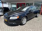 Volvo V70 2.0 T5 241pk AUT. Volvo Dealer onderhouden, Auto's, Euro 5, 4 cilinders, Zwart, Geïmporteerd