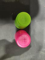 4 plastic bekers groen en roze, Ophalen of Verzenden, Overige materialen, Overige stijlen, Kop(pen) en/of Schotel(s)