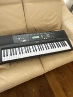 Yamaha EZ-220 keyboard, Muziek en Instrumenten, Keyboards, 61 toetsen, Zo goed als nieuw, Yamaha, Ophalen