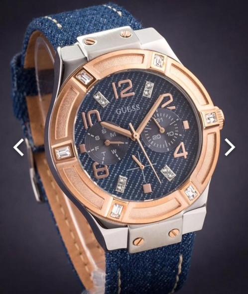 Guess horloge, blauw met goud, leren band en etui, als nieuw, Sieraden, Tassen en Uiterlijk, Horloges | Heren, Zo goed als nieuw