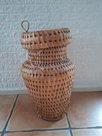 Grote rieten mand 68 cm hoog, Ophalen, Gebruikt
