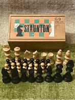 Vintage Chess Staunton Koninghoogte 69 mm, Een of twee spelers, Ophalen of Verzenden, Gebruikt, Reisspel