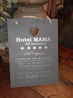 Wandbord hotel mama, Huis en Inrichting, Woonaccessoires | Tekstborden en Spreuken, Ophalen of Verzenden, Zo goed als nieuw