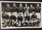 Oud Voetbal Elftalkaart Het Nederlands Prof elftal 1953, Verzenden
