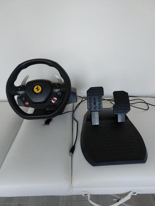 Trustmaster T80 Ferrari 488 GTB Edition, Spelcomputers en Games, Spelcomputers | Sony PlayStation Consoles | Accessoires, Zo goed als nieuw