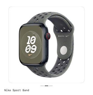 Cargo Khaki (2023) Nike Sportbandje 45mm - M/L beschikbaar voor biedingen