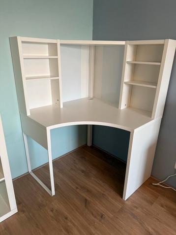 Ikea Micke hoekbureau (tm zondag) beschikbaar voor biedingen