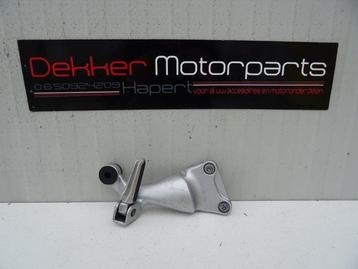 Rechter Duo Voetsteun Suzuki GSXR1300 Hayabusa 1999-2007 beschikbaar voor biedingen