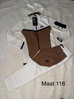 NIEUW! Nike tech kinder maat 116, Jongen of Meisje, Nieuw, Ophalen of Verzenden, Setje