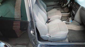 vw Lupo GTI/Seat Arosa interieur met rode naad/stiksel. beschikbaar voor biedingen