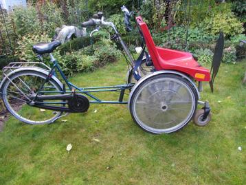 Invalidefiets, rolstoelfiets beschikbaar voor biedingen