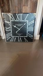 Colmore giant square wall clock / klok, 76,5 x 76,5 cm, Huis en Inrichting, Woonaccessoires | Klokken, Ophalen, Zo goed als nieuw