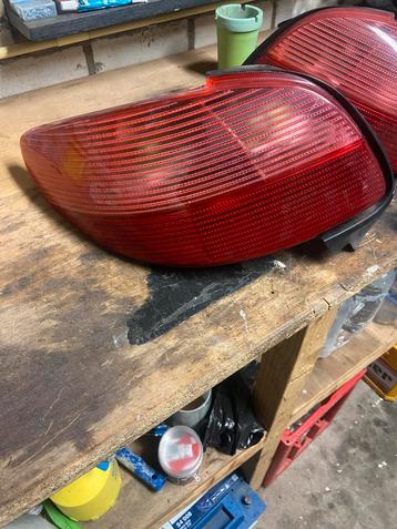 Achter lampen peugot 206 cabrio beschikbaar voor biedingen