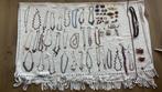 30 kettingen, en diverse andere items, Ophalen of Verzenden