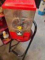 Capsule  automaat Werkt op  2 euro, Verzamelen, Automaten | Overige, Ophalen, Gebruikt