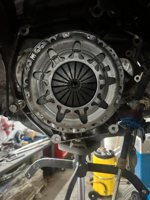 Mobiele automonteur Armando, Diensten en Vakmensen, Auto en Motor | Monteurs en Garages, Overige werkzaamheden, Mobiele service