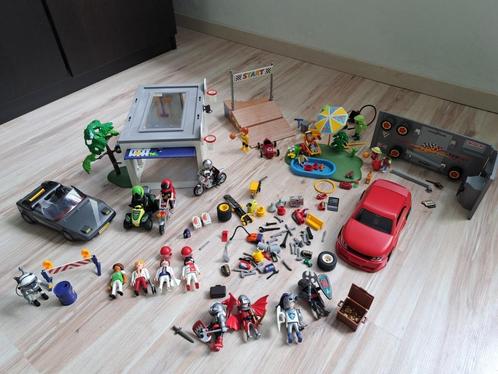 Grote Playmobil verzameling: Voertuigen, garage, zwembad …, Kinderen en Baby's, Speelgoed | Playmobil, Zo goed als nieuw, Ophalen