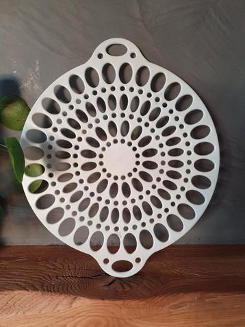 Taartverdeler/taartrooster/koelrooster retro jaren 70 beschikbaar voor biedingen