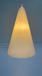 SCE France Teepee piramide design tafellamp opaalglas, Huis en Inrichting, Lampen | Tafellampen, Minder dan 50 cm, Glas, Vintage
