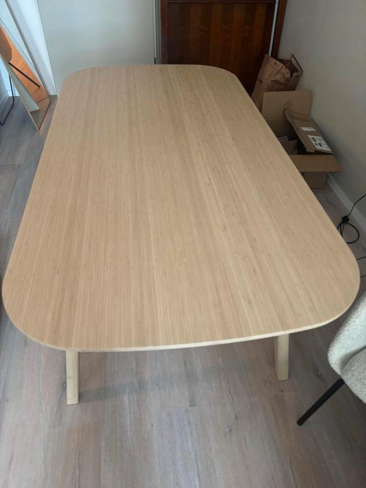 IKEA VOXLÖV Eettafel - 6 maanden oud, Huis en Inrichting, Tafels | Eettafels, Zo goed als nieuw, 100 tot 150 cm, 150 tot 200 cm