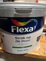Flexa  muurverf mat kleur lichtblauw IETS ZEE 2 liter, Doe-het-zelf en Verbouw, Verf, Beits en Lak, Ophalen, Zo goed als nieuw