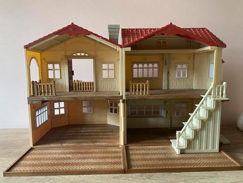 Sylvanian families landhuis incl meubels, Verzamelen, Poppenhuizen en Toebehoren, Zo goed als nieuw, Poppenhuis, Ophalen of Verzenden