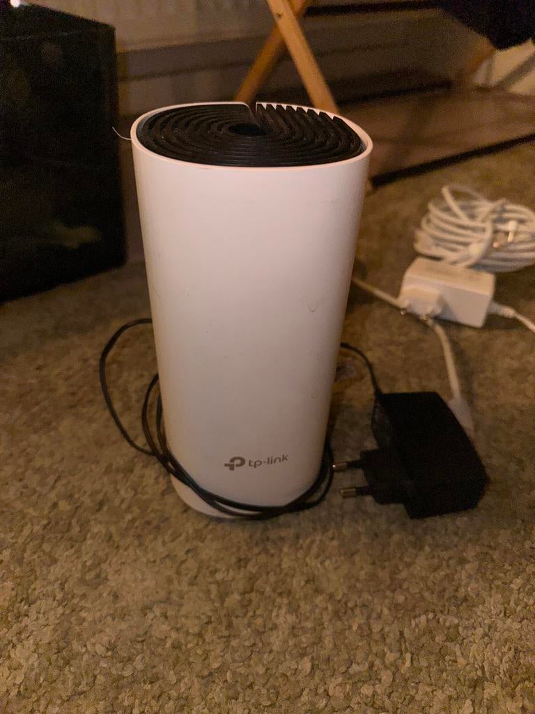 Diverse Wifi Boosters: TP-Link, KPN, Zyxel + Kabels, Ophalen of Verzenden, Gebruikt, Router