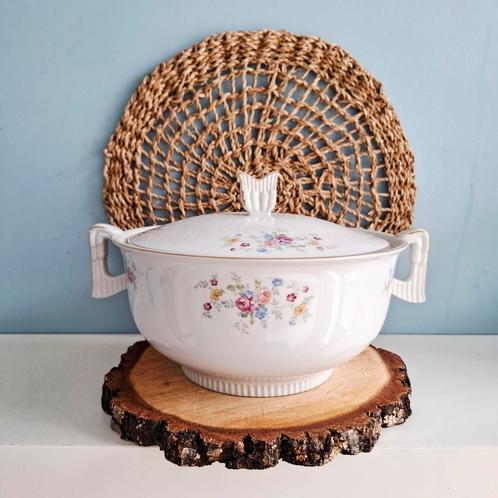 Royal Epiag, grote vintage terrine met bloemmotief, Antiek en Kunst, Antiek | Porselein, Ophalen of Verzenden